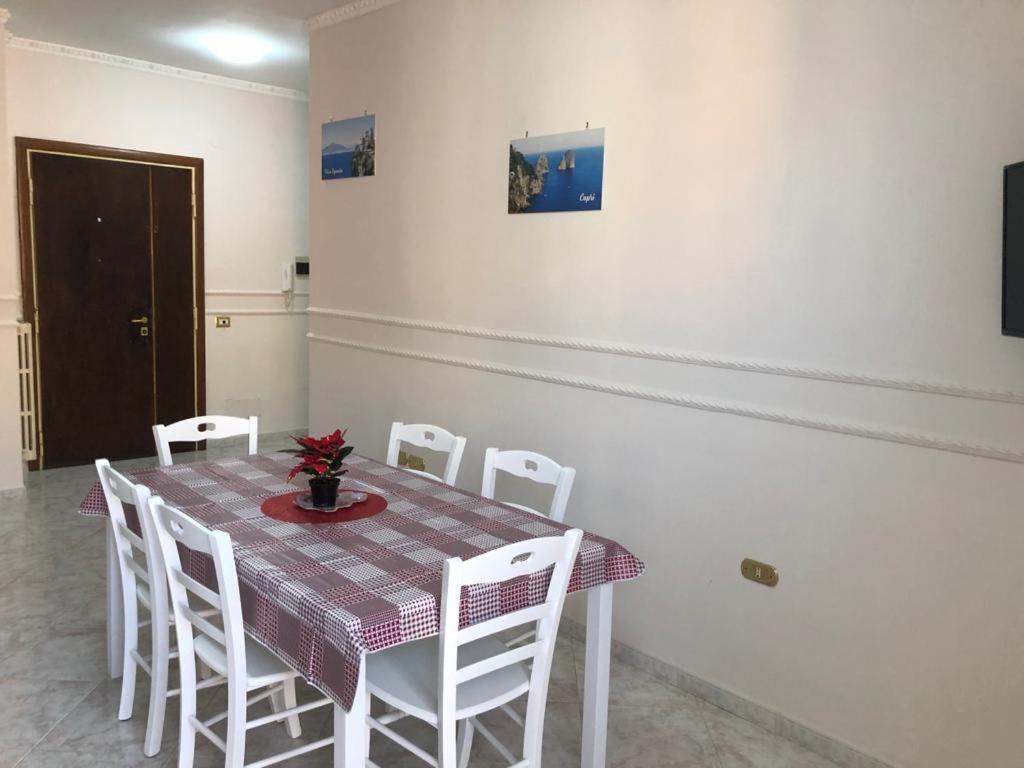 סקפאטי Appartamento House Pompei- Casa Vacanza מראה חיצוני תמונה